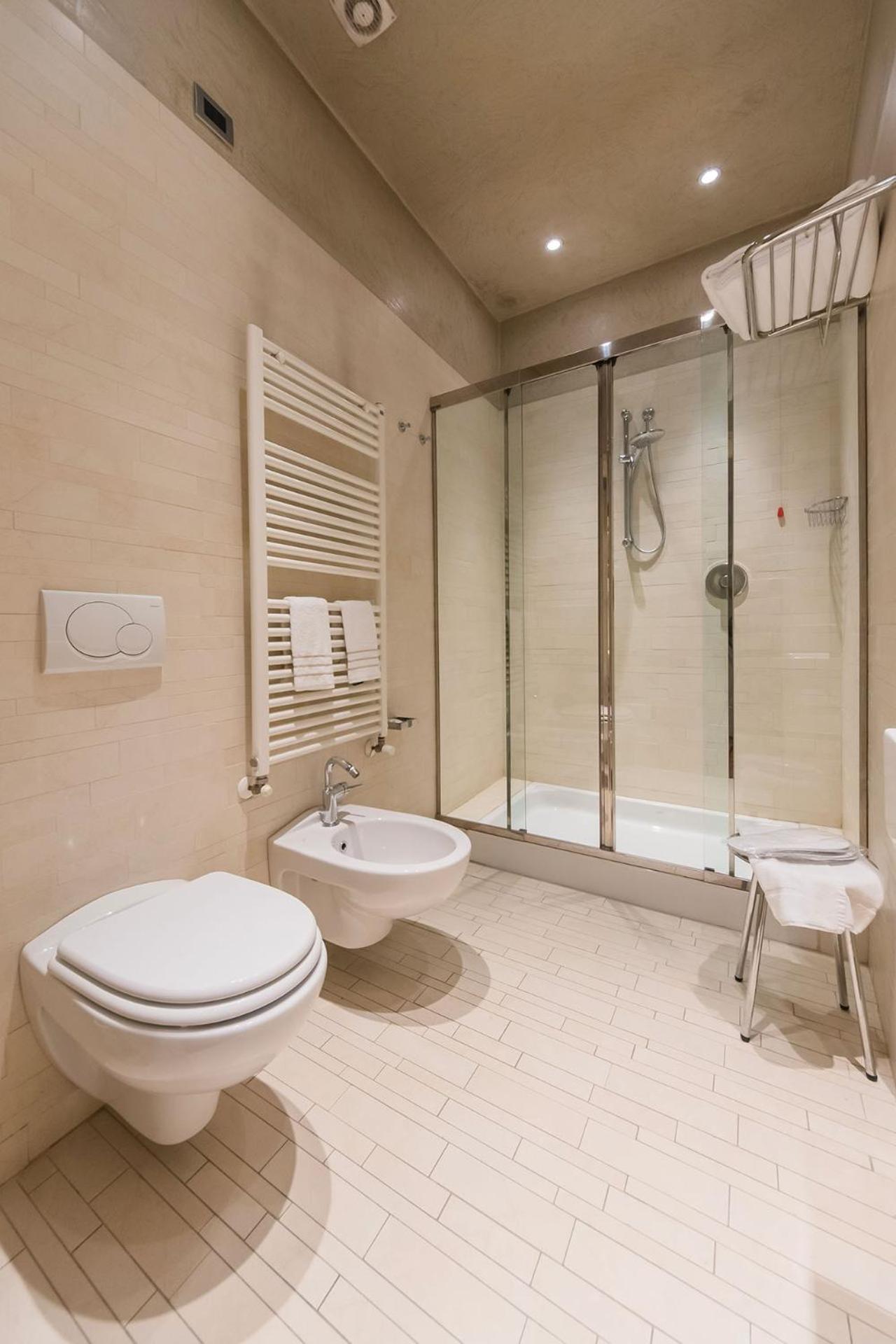 Century Hotel Парма Екстер'єр фото